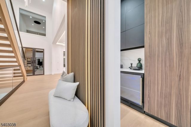 801 Godwin Rd, Paramus Boro, NJ 07652