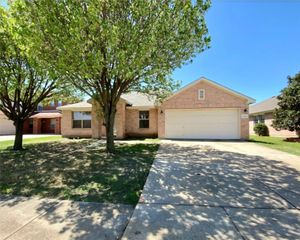 5349 Cameron Drive, Grand Prairie, TX 75052