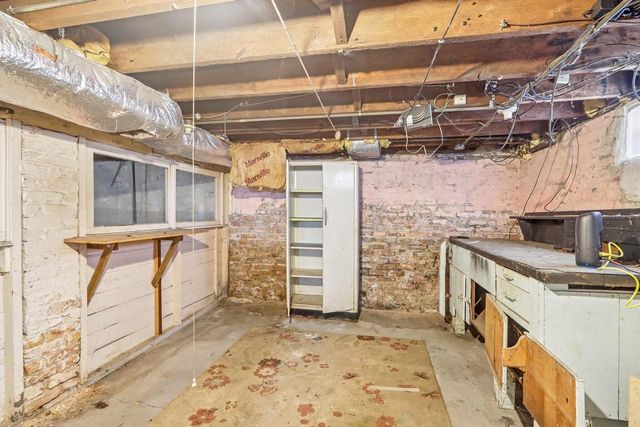 6118 25th AVENUE, Kenosha, WI 53143