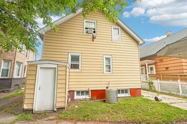 6118 25th AVENUE, Kenosha, WI 53143