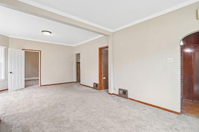 6118 25th AVENUE, Kenosha, WI 53143
