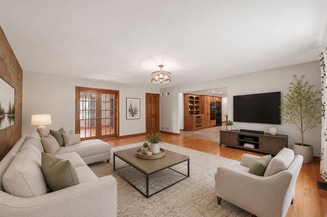 14353 Summerfield Drive, New Lenox, IL 60451