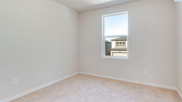 11312 Buckingham Dr, Pasco, WA 99301