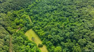 10564 Timberland Drive, Richwoods, MO 63080