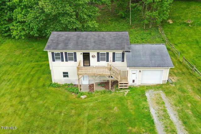 809 Ragan Road, Trade, TN 37691