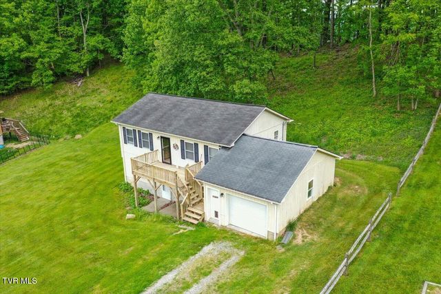 809 Ragan Road, Trade, TN 37691