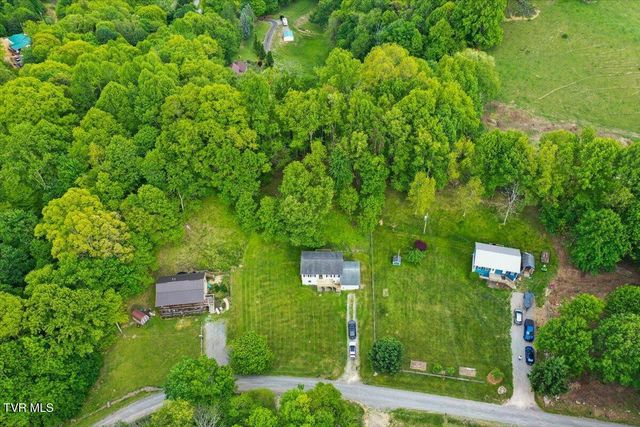 809 Ragan Road, Trade, TN 37691