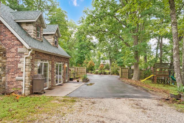1908 Center Road, Ozark, MO 65721