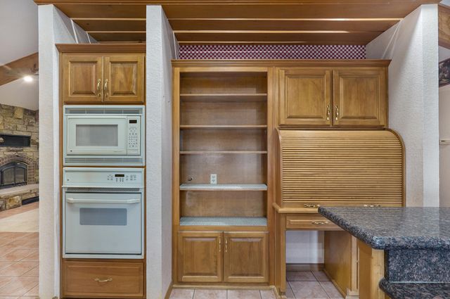 1908 Center Road, Ozark, MO 65721