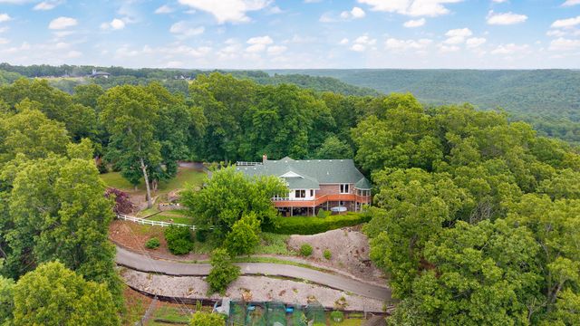 1908 Center Road, Ozark, MO 65721