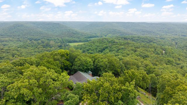 1908 Center Road, Ozark, MO 65721