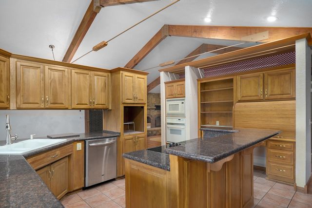 1908 Center Road, Ozark, MO 65721