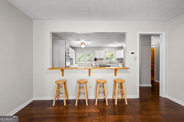 186 Lincoln Road, Tyrone, GA 30290