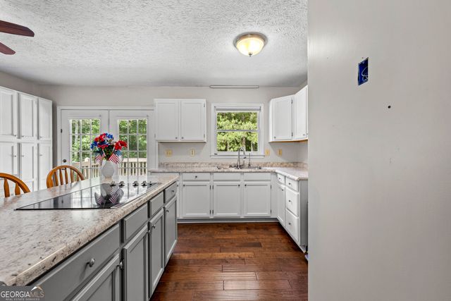 186 Lincoln Road, Tyrone, GA 30290