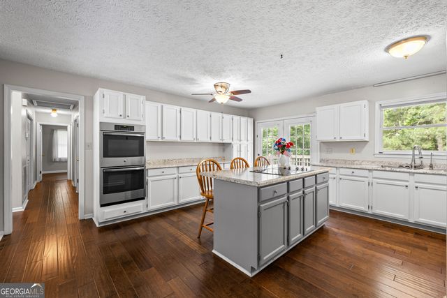 186 Lincoln Road, Tyrone, GA 30290