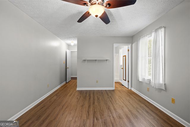 186 Lincoln Road, Tyrone, GA 30290