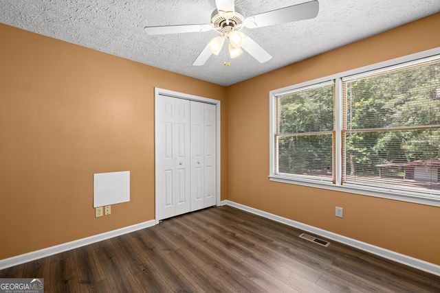 186 Lincoln Road, Tyrone, GA 30290