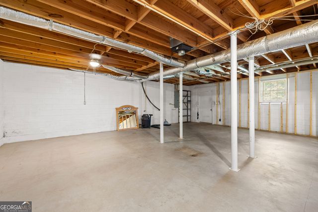 186 Lincoln Road, Tyrone, GA 30290