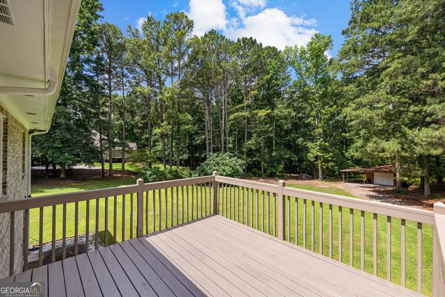 186 Lincoln Road, Tyrone, GA 30290