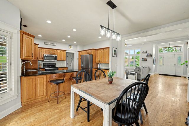 5162 N Prairie Ridge Rd, Salina, KS 67401