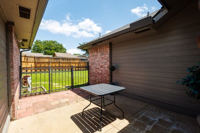 1517 Wesley Drive, Mesquite, TX 75149