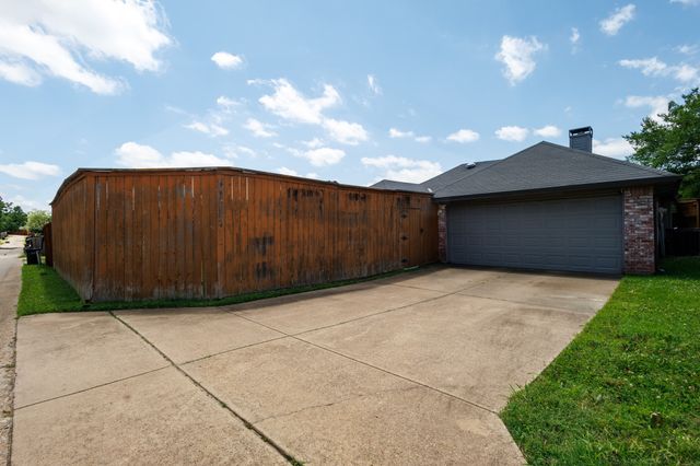 1517 Wesley Drive, Mesquite, TX 75149