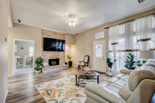 1517 Wesley Drive, Mesquite, TX 75149