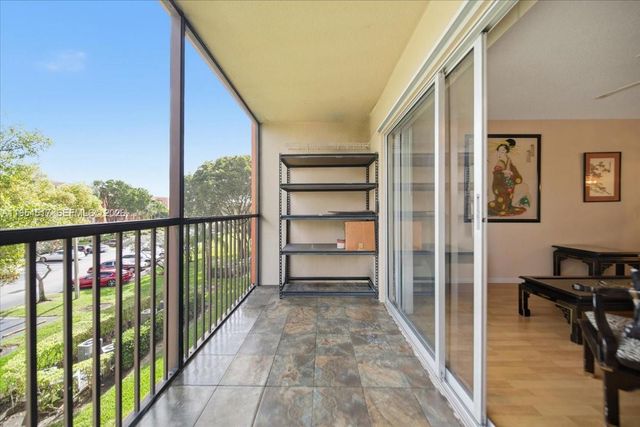 601 SW 142nd Ave 304Q, Pembroke Pines, FL 33027