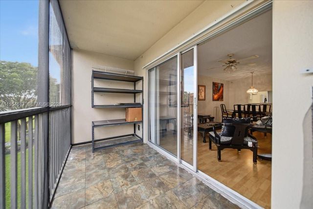 601 SW 142nd Ave 304Q, Pembroke Pines, FL 33027