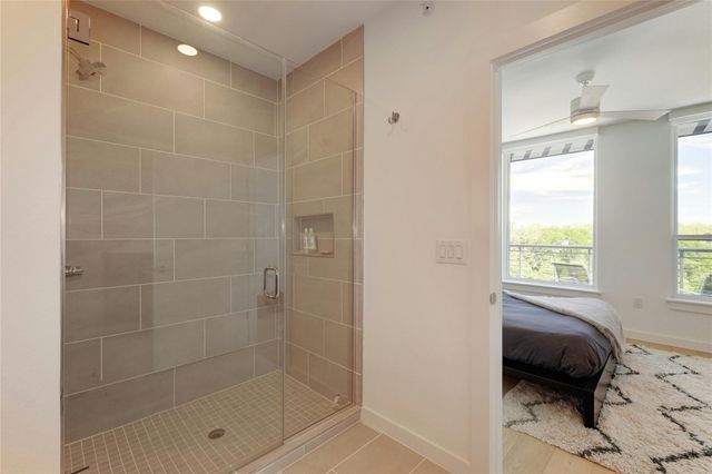 1600 S 1st ST 403, Austin, TX 78704