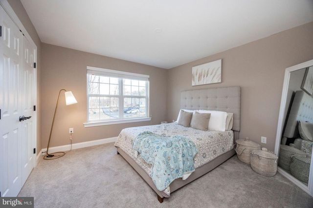 318 DOUGLASS DR, Douglassville, PA 19518