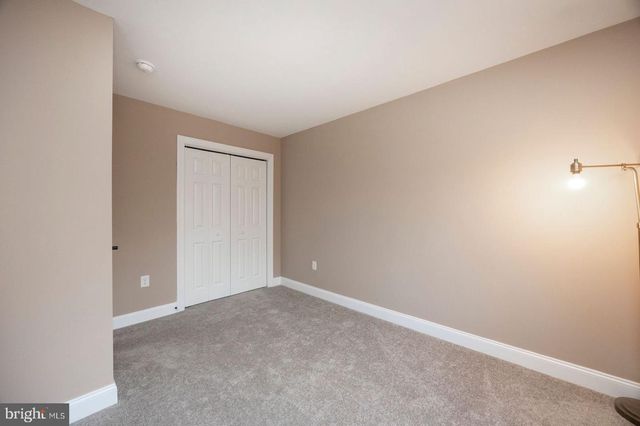 318 DOUGLASS DR, Douglassville, PA 19518