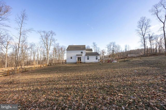 318 DOUGLASS DR, Douglassville, PA 19518