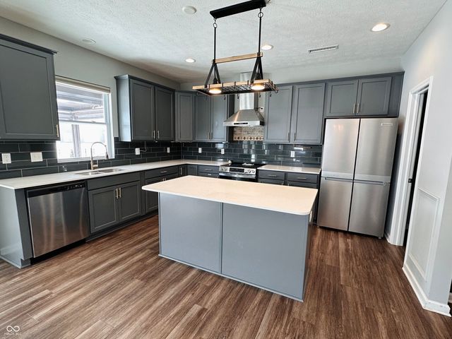 6773 Highland Way, Brownsburg, IN 46112