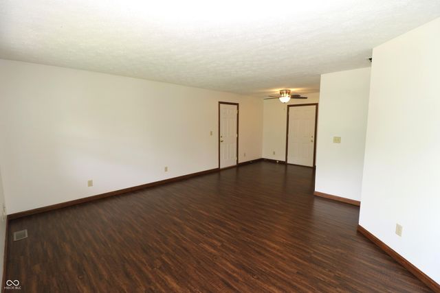205 S Jackson Street, Waveland, IN 47989