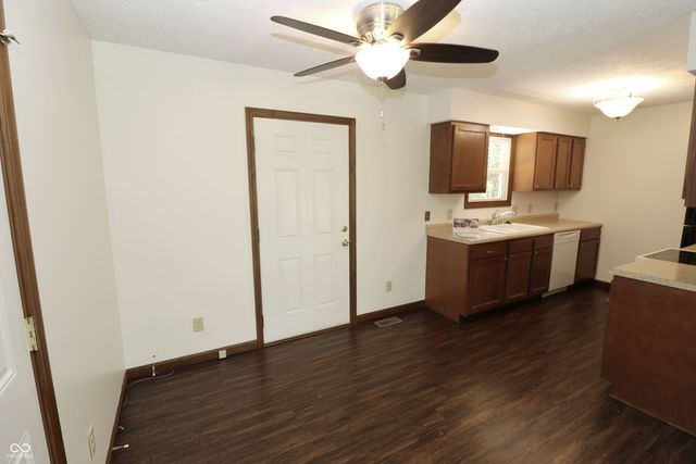 205 S Jackson Street, Waveland, IN 47989