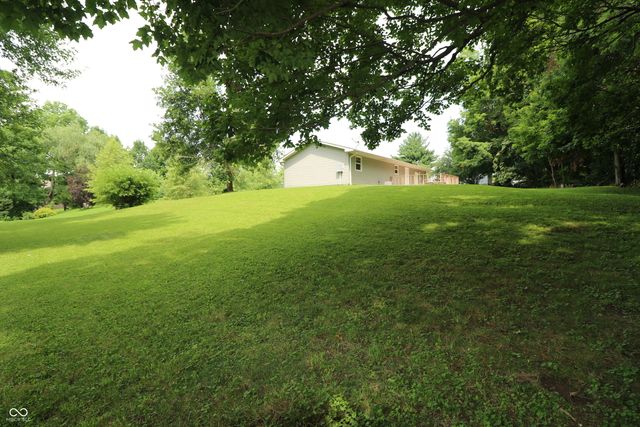 205 S Jackson Street, Waveland, IN 47989