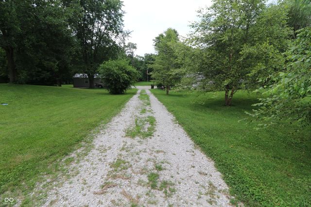 205 S Jackson Street, Waveland, IN 47989