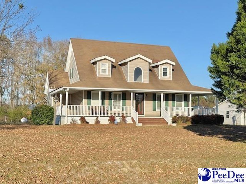 252 W Countryside Road, Dillon, SC 29536