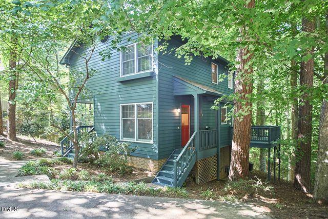 105 Westbury Court, Chapel Hill, NC 27516