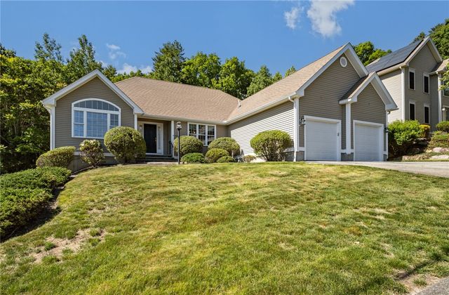 125 West Road, Cumberland, RI 02864