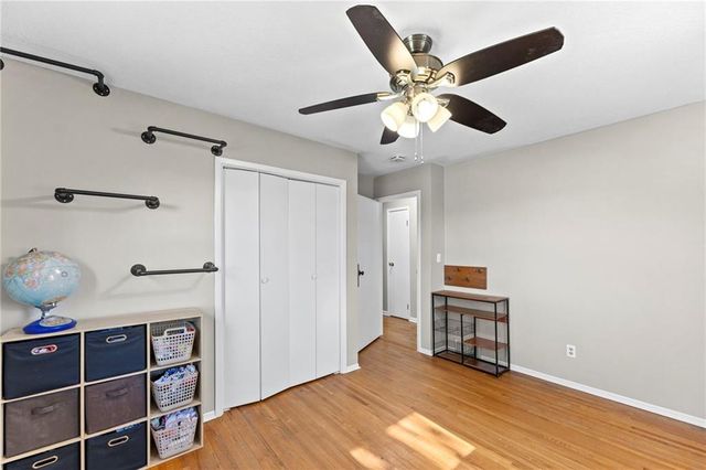 360 E 2300 Road, Edgerton, KS 66021