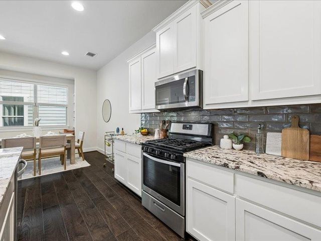 12122 Cottage Promenade CT 34, Austin, TX 78753