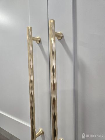 28 Rothwell Drive, Monroe, NJ 08831