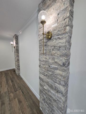 28 Rothwell Drive, Monroe, NJ 08831