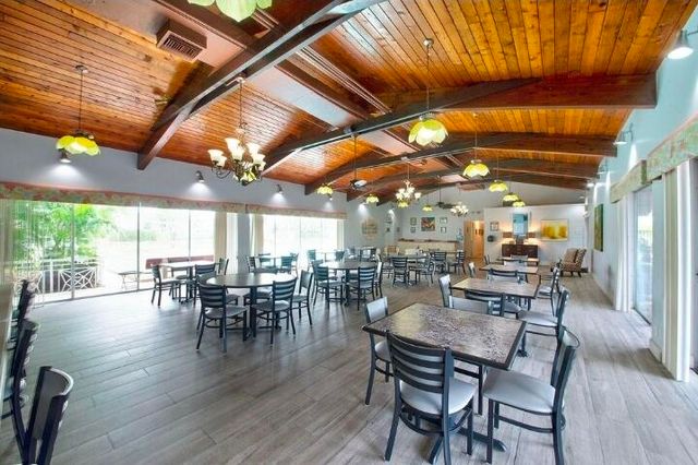 2616 N Garden Drive N 204, Lake Worth, FL 33461