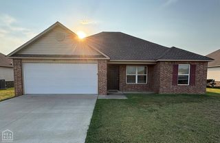3825 Churchill Drive, Jonesboro, AR 72404