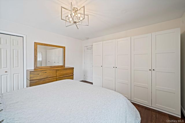 220 Oakdale Bohemia Road, Bohemia, NY 11716