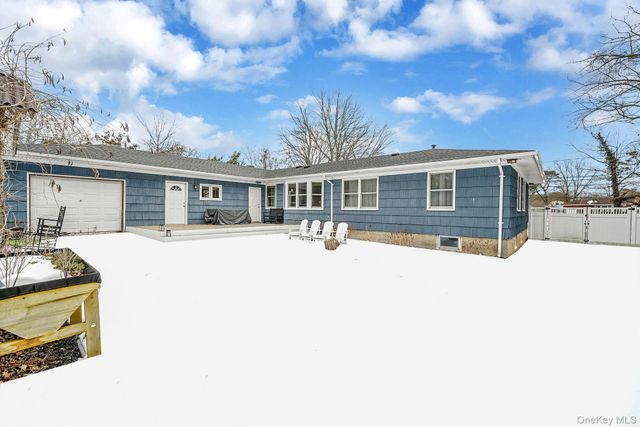 220 Oakdale Bohemia Road, Bohemia, NY 11716