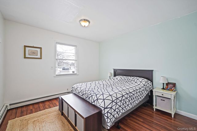 220 Oakdale Bohemia Road, Bohemia, NY 11716